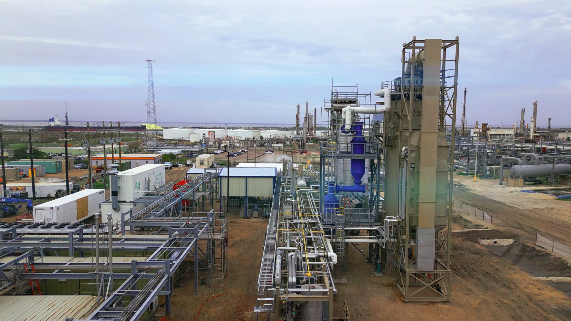 Wide view of the Project Pathfinder eFuels facility